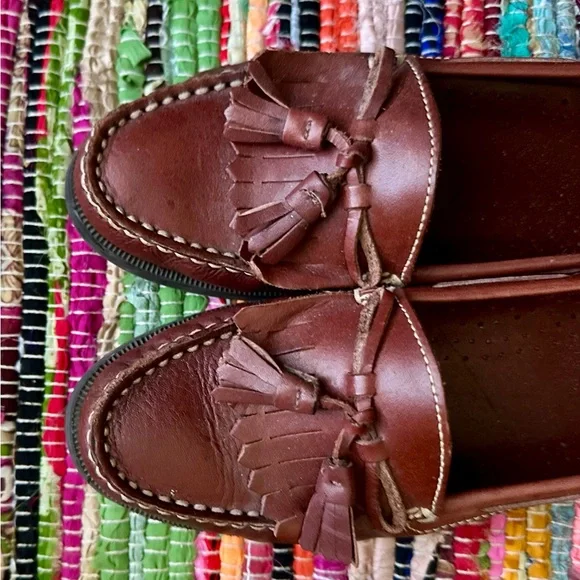 Classic Brown Leather Loafers Boat Shoes - Picture 4 of 6